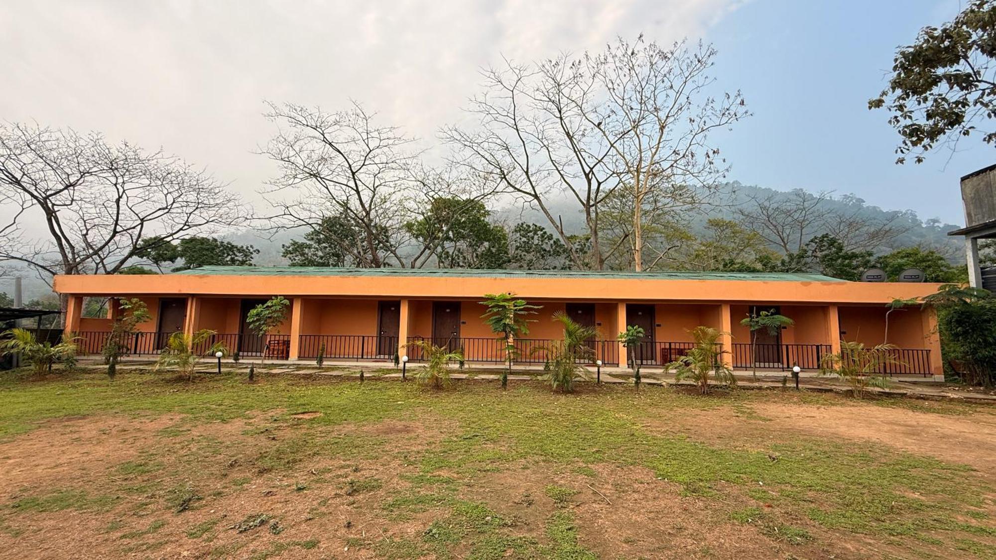 Kaziranga Eco Village Resort Exterior photo
